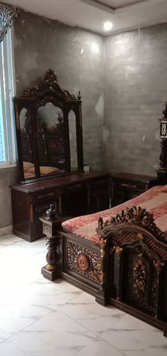 wooden bed set and dressing with two sides tables