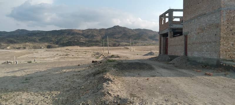 GULBERG MODEL TOWN NOWSHERA 5 MARLA COMMERCIAL PLOT FOR SALE 40