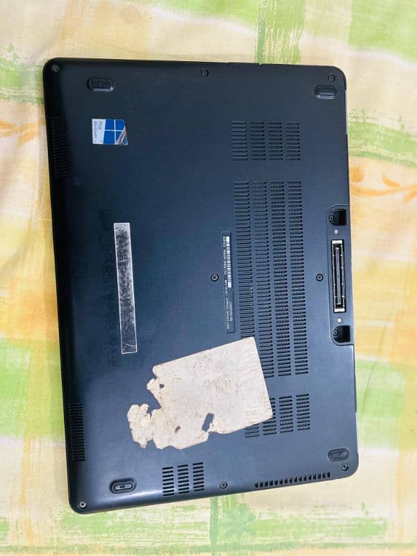 i5 6th generation 500GB SSD Dell latitude E7270 6