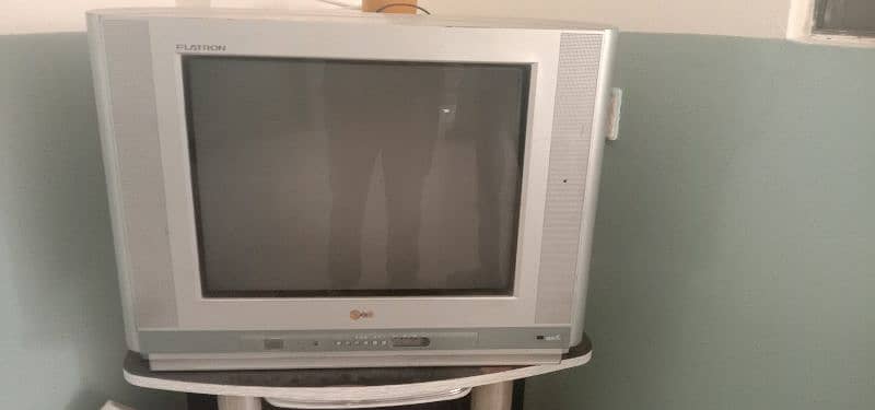 21 Inches TV LG available for sale in Clifton 0