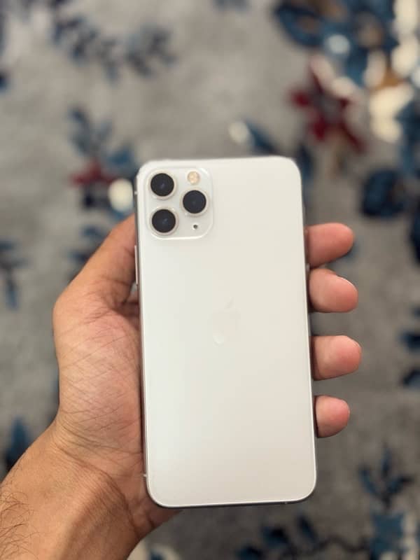 Iphone 11 Pro 256 Gb (PTA approved) 1