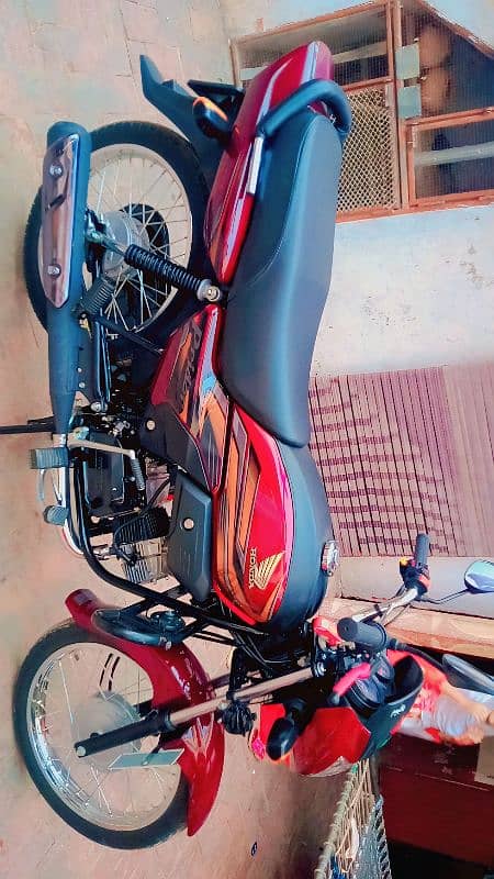 Honda 100CC Urgent Sell only serious person contact kerain 5