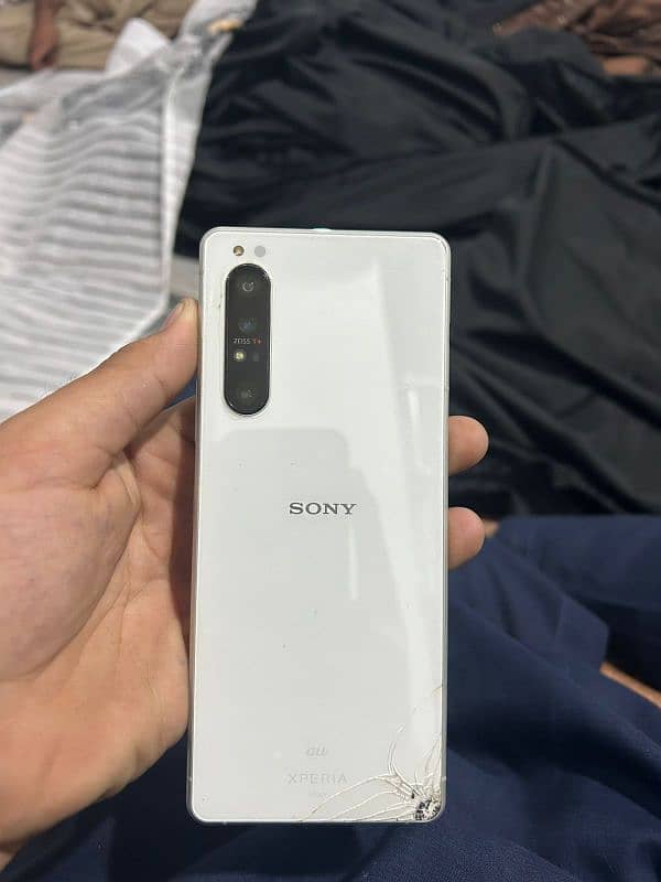 Sony Xperia 1 mark 2 with jazz digit energy 6