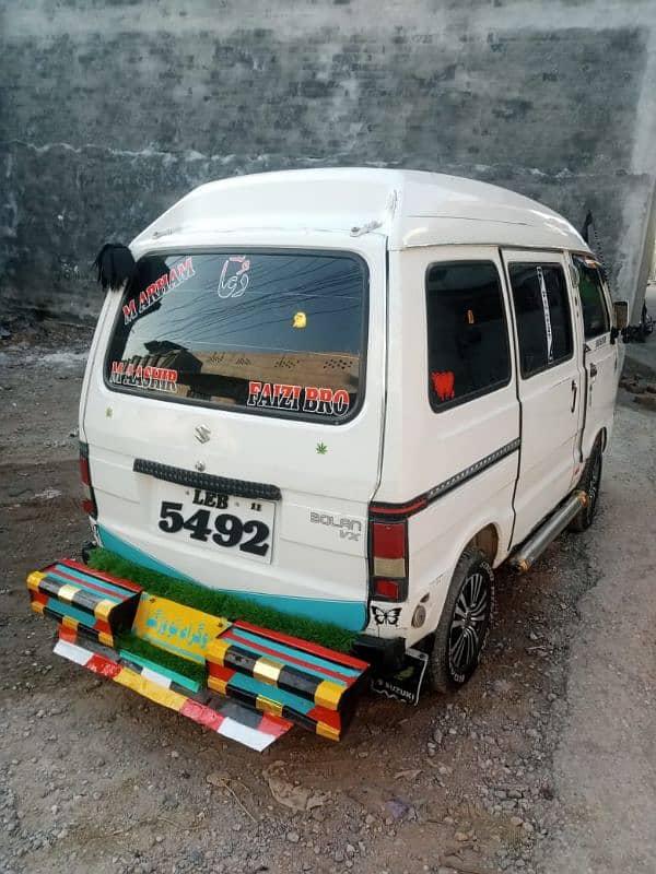 Suzuki Bolan 2011 1