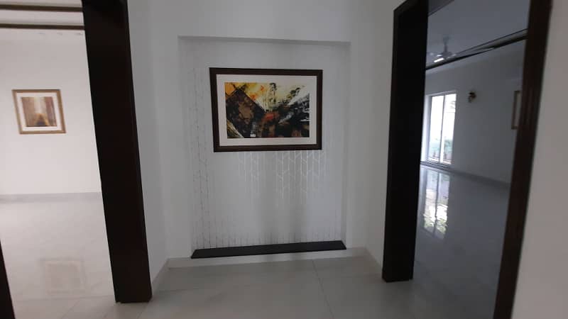 1 KANAL NEW Modern Design For Sale in phase 3 (CHEAP PRICE) CALL FOR PRICE 5