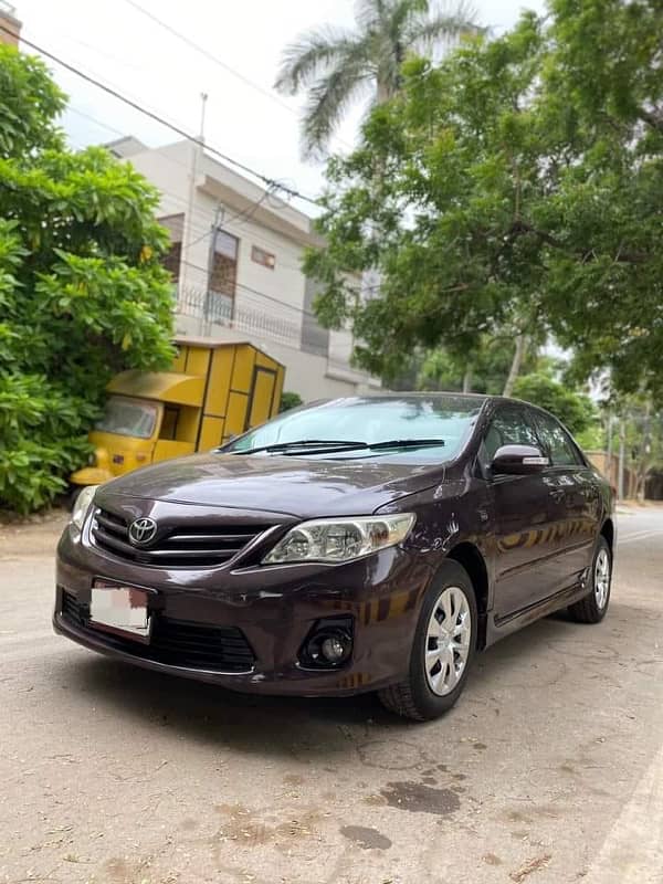 Toyota Corolla GLI 2013 1