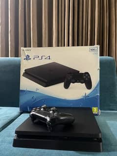 PS4 SLIM 500GB WITH GAMES