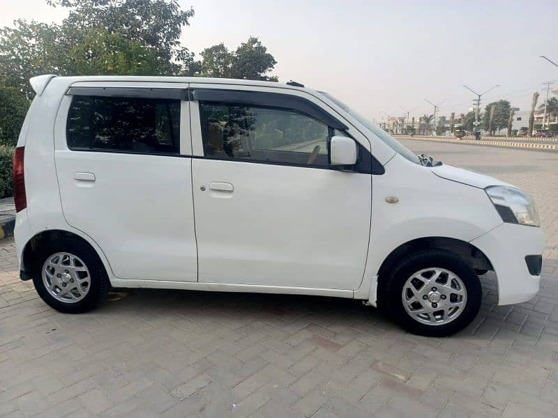 Suzuki Wagon R 2018 0