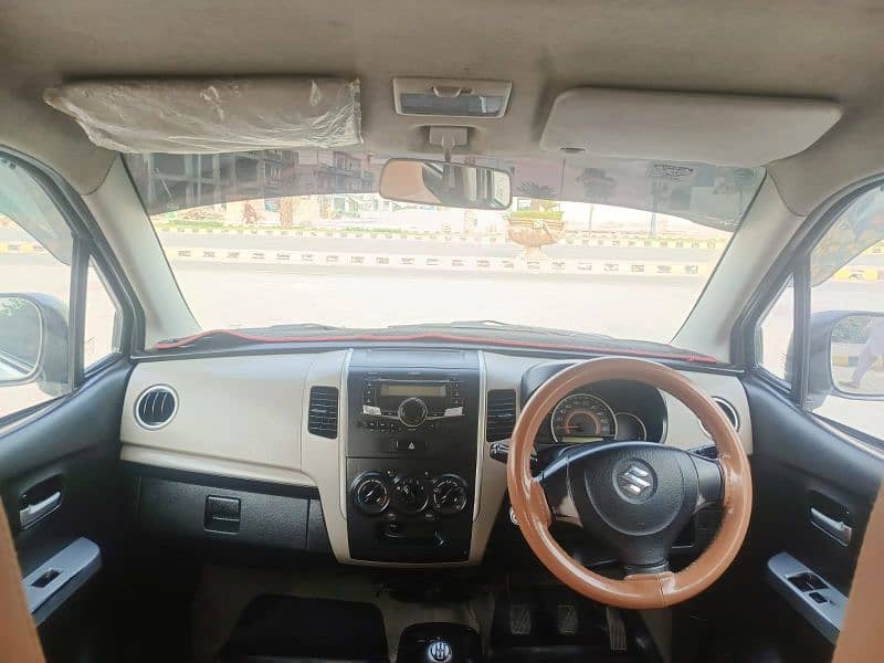 Suzuki Wagon R 2018 5