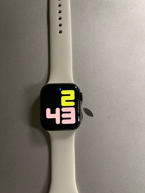 Apple watch series 5 original 40mm 0