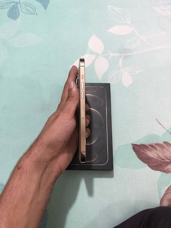 iphone 12pro max 256gb 3