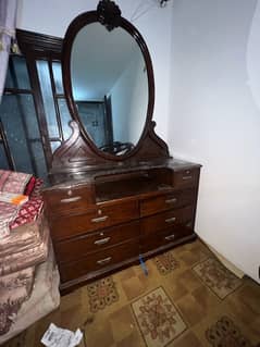 dressing table