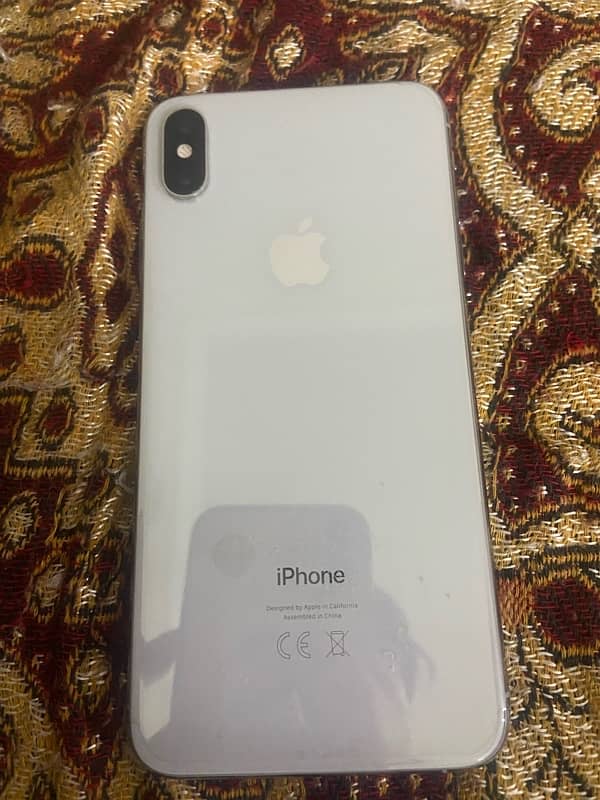 iPhone xs max 256gb available for sale 0