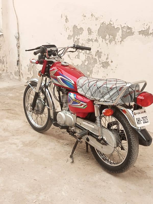 Honda 125 2021.22 Model. In no py rabta krin. 03168026392.03059364797 5