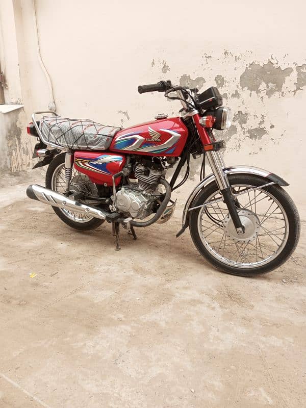 Honda 125 2021.22 Model. In no py rabta krin. 03168026392.03059364797 7