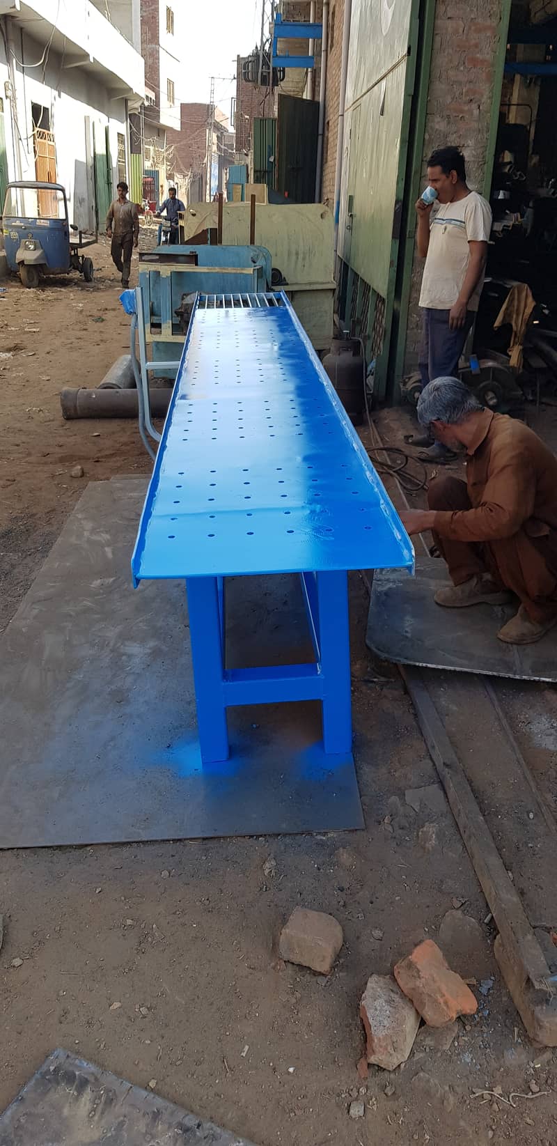 Vibration table for Paver Tiles and floor tile making molds 12