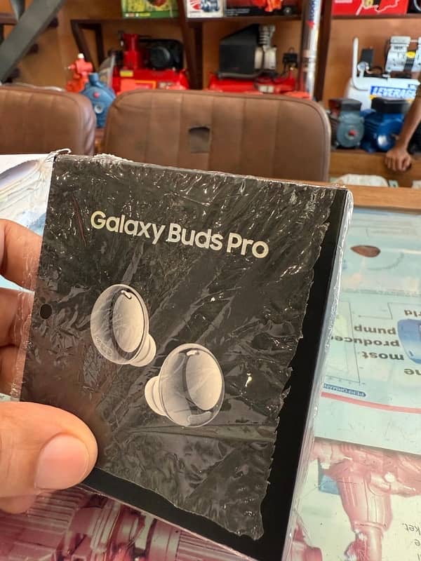 Samsung Galaxy Buds Pro 7