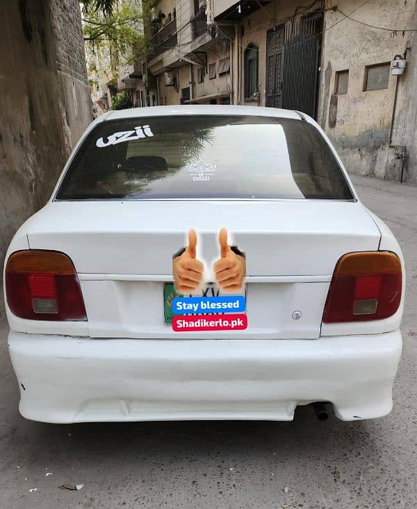 Suzuki Baleno 2001 0