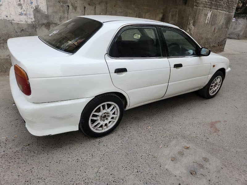 Suzuki Baleno 2001 1