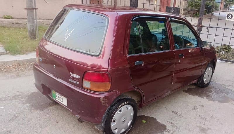 Daihatsu Cuore 2000 3