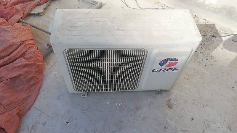 1:5 ton gree Ac on condition 4