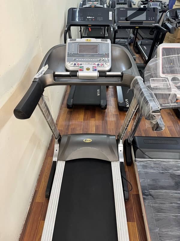 Running Treadmils Cycles Ellipticals Electric Machines 16