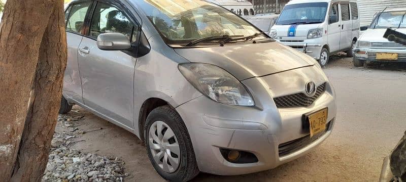 Toyota Vitz 2010 6