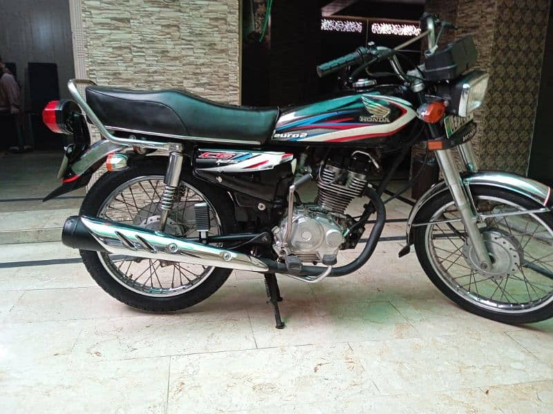 Honda 125 model 2015 8