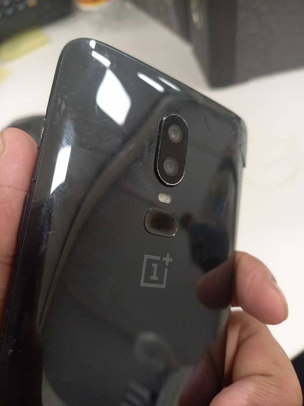 OnePlus 6 8-128 urgent sale 3