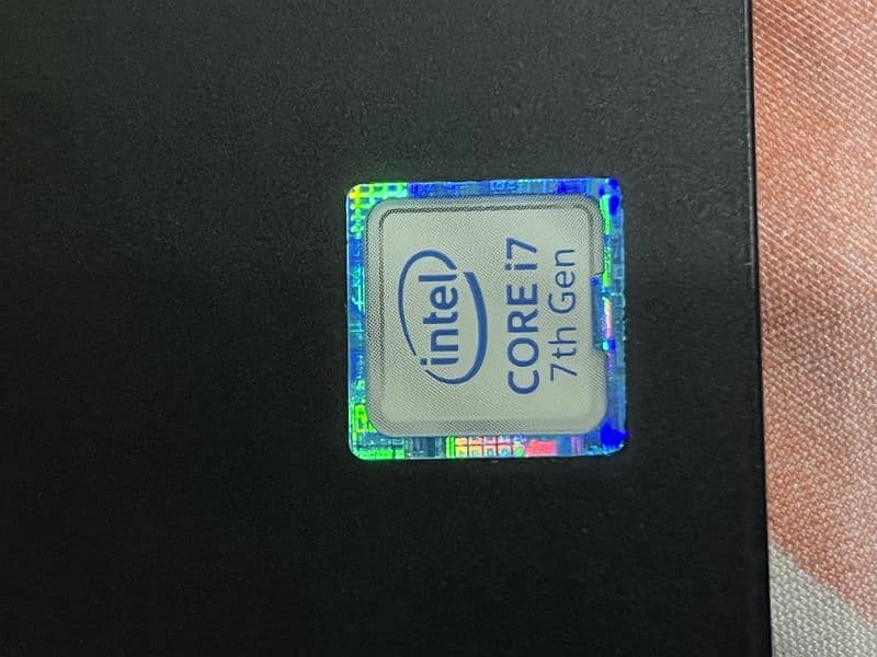 Dell Laptop Core i7 - 7th Gen 3