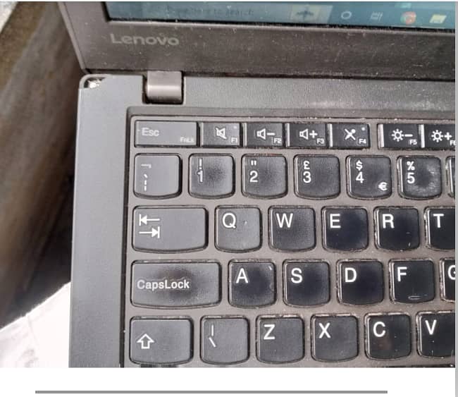 Lenovo Tinkpad core i3 generation 6th  8GBram 256SSD 2