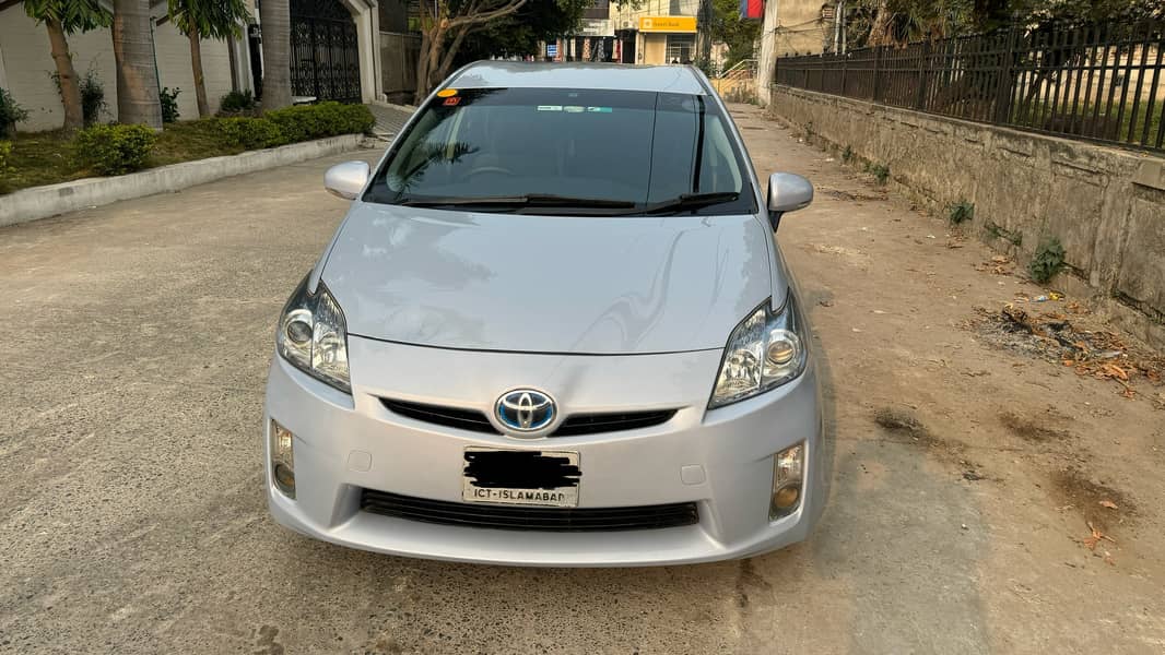 Toyota Prius 2011 Sky Blue 4