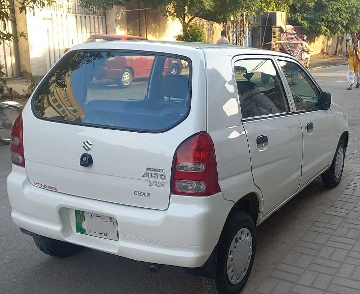 Suzuki Alto 2011 1