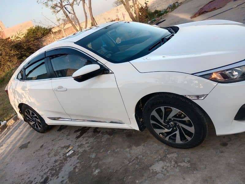 Honda Civic Oriel 2019 6