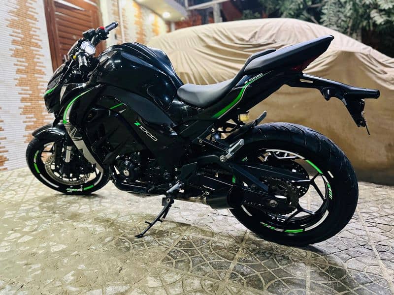 Kawasak Z1000 Replica 2022 2