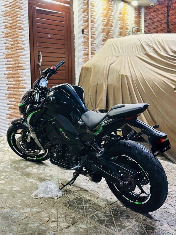 Kawasak Z1000 Replica 2022 5