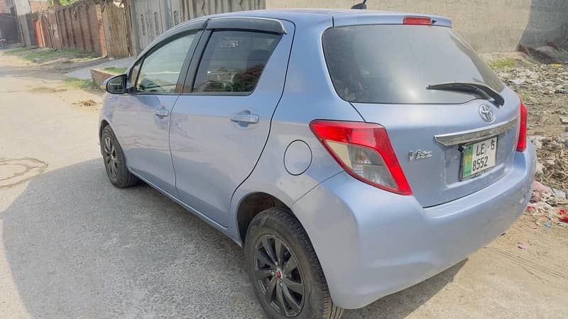 Toyota Vitz 2015 0