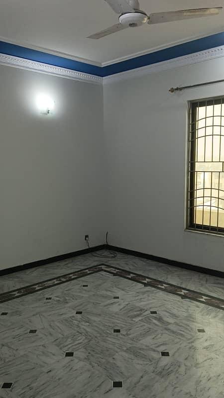 1 Kanal upper Portion for rent in Wakeel Colony 3