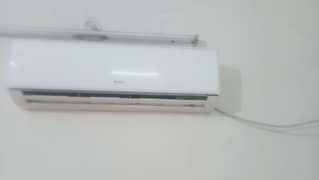 Gree air conditioner. contact 03004283420