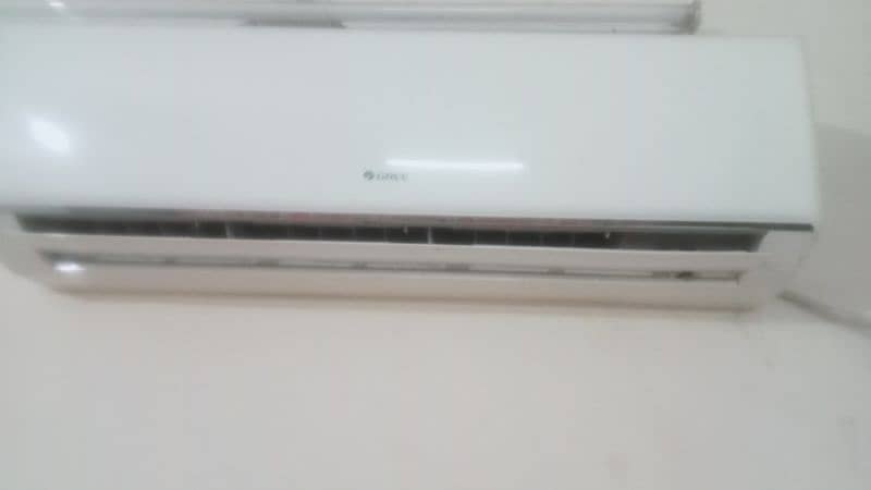 Gree air conditioner. contact 03004283420 1