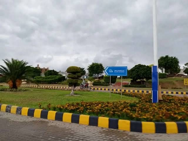 7 Marla plot for sale in citi housing Jhelum 4