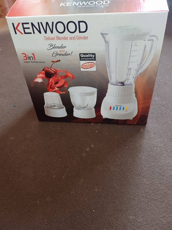 Kenwood juicer blndr v good condition 0