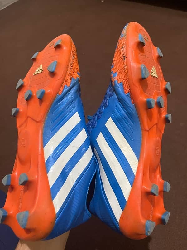 Addidas studs 1