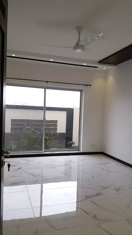 1 Kanal Slightly Used Unique Modern Design House For Sale At Prime Location Near To Park In DHA Phase 5 Lahore 21