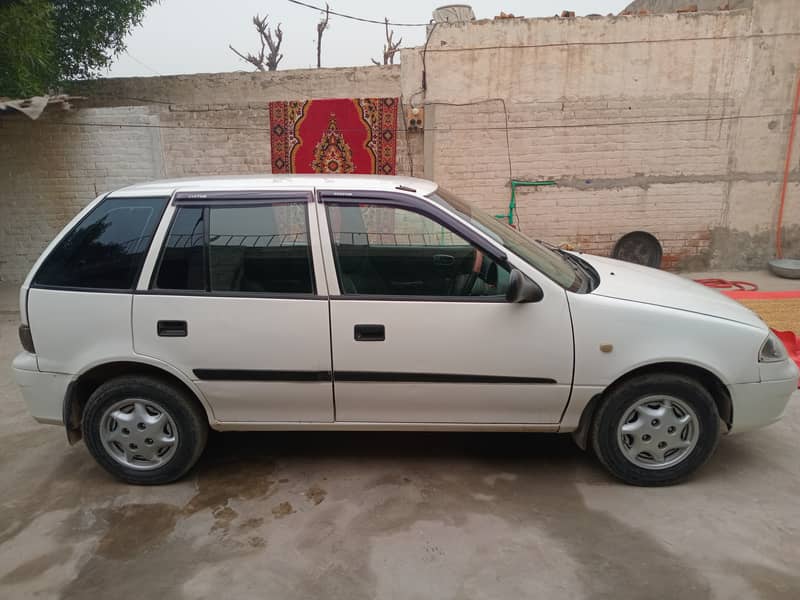 Suzuki Cultus VXR 2015 1