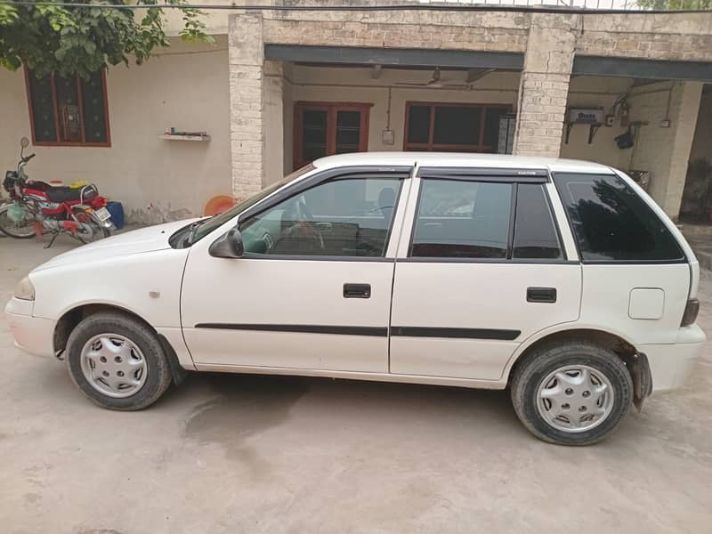 Suzuki Cultus VXR 2015 3