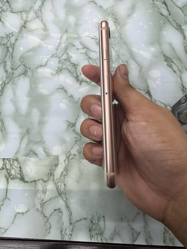 Iphone 8 64gb PTA 1