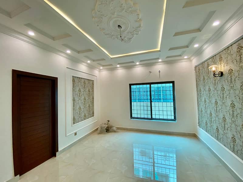 1 Kanal Luxury Spanish design Slightly Used House For Sale In DHA Phase 5 Lahore. Prime Location near to park /Jalal sons 6