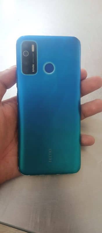 Tecno spark 5 pro with box 4