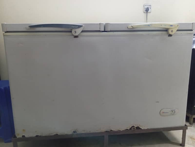 Dawlance Freezer size 24/60 used in working condition at home 5